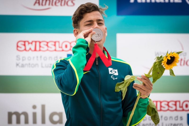 Atleta paralímpico do Senador Canedo ganha prata e bronze na Suiça