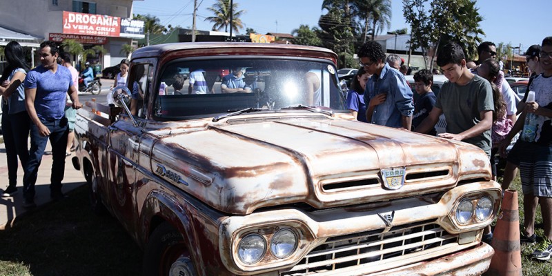 Carros e motos antigas serão exibidos neste final de semana em Aparecida de Goiânia (Foto: Divulgação/Ênio Medeiros)