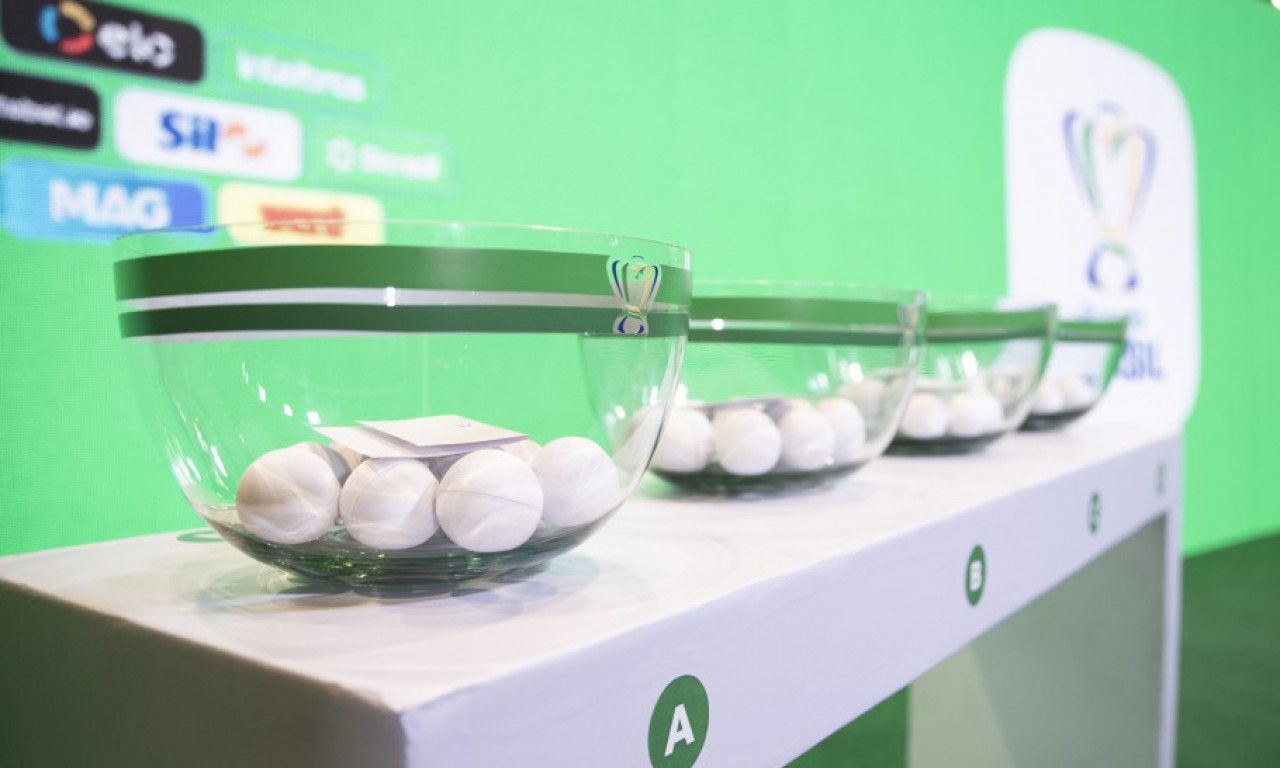 As 32 equipes confirmadas na terceira fase da Copa do Brasil foram divididos em dois potes, pelo ranking da CBF| Foto: Thais Magalhães/CBF