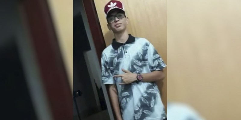 O corpo de João Pedro foi liberado às 11h 23 de ontem (29), preparado e levado para Anicuns O corpo de João Pedro foi liberado às 11h 23 de ontem (29), preparado e levado para Anicuns