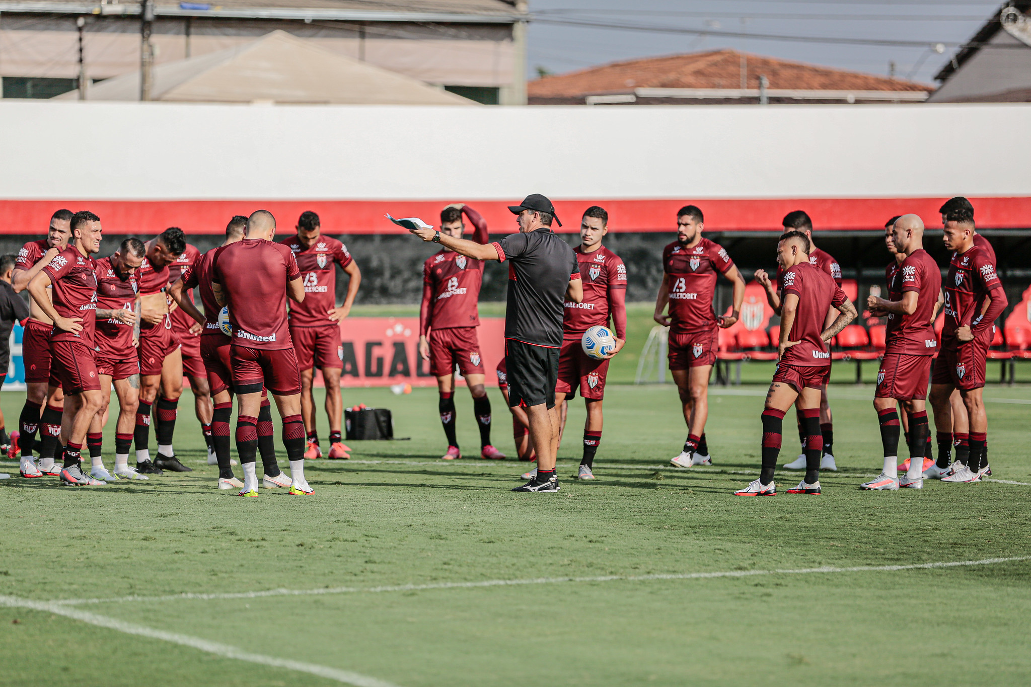 Sob o comando de Eduardo Souza, Atlético-GO tenta manter tabu contra o Fortaleza que vai ter público no Castelão | Foto: Bruno Corsino/ACG