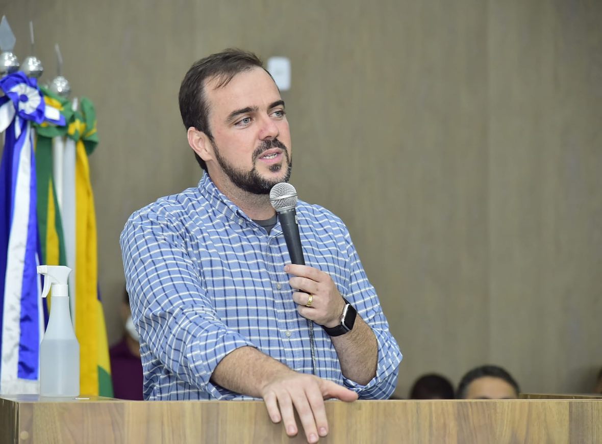 Prefeito de Aparecida de Goiânia só deve anunciar decisão no ano que vem, mas especulações já apontam possíveis cenários | Foto: Reprodução
