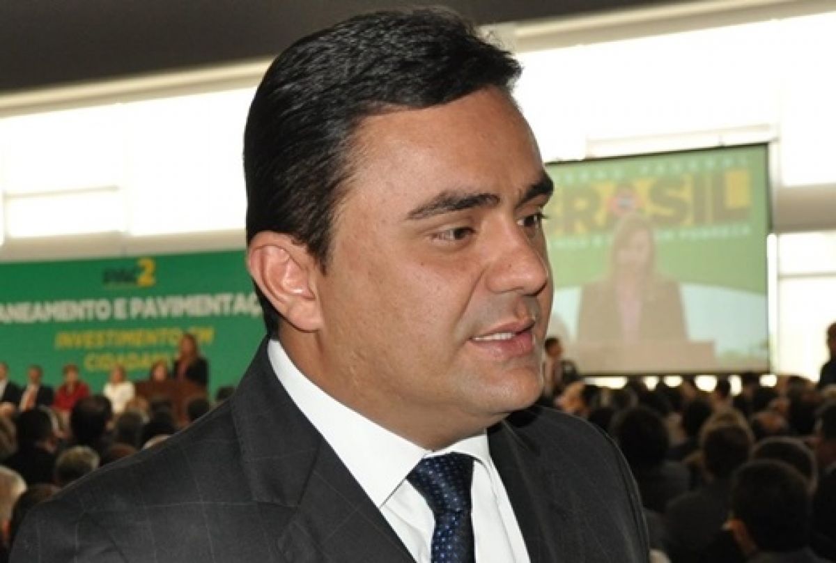 São também réus da ação o ex-vereador Ivan de Oliveira Couto, seus filhos e sua nora | Foto: Reprodução