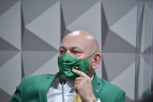 Empresário acabou admitindo que ela tomou os remédios do "kit covid". | Foto: Reprodução