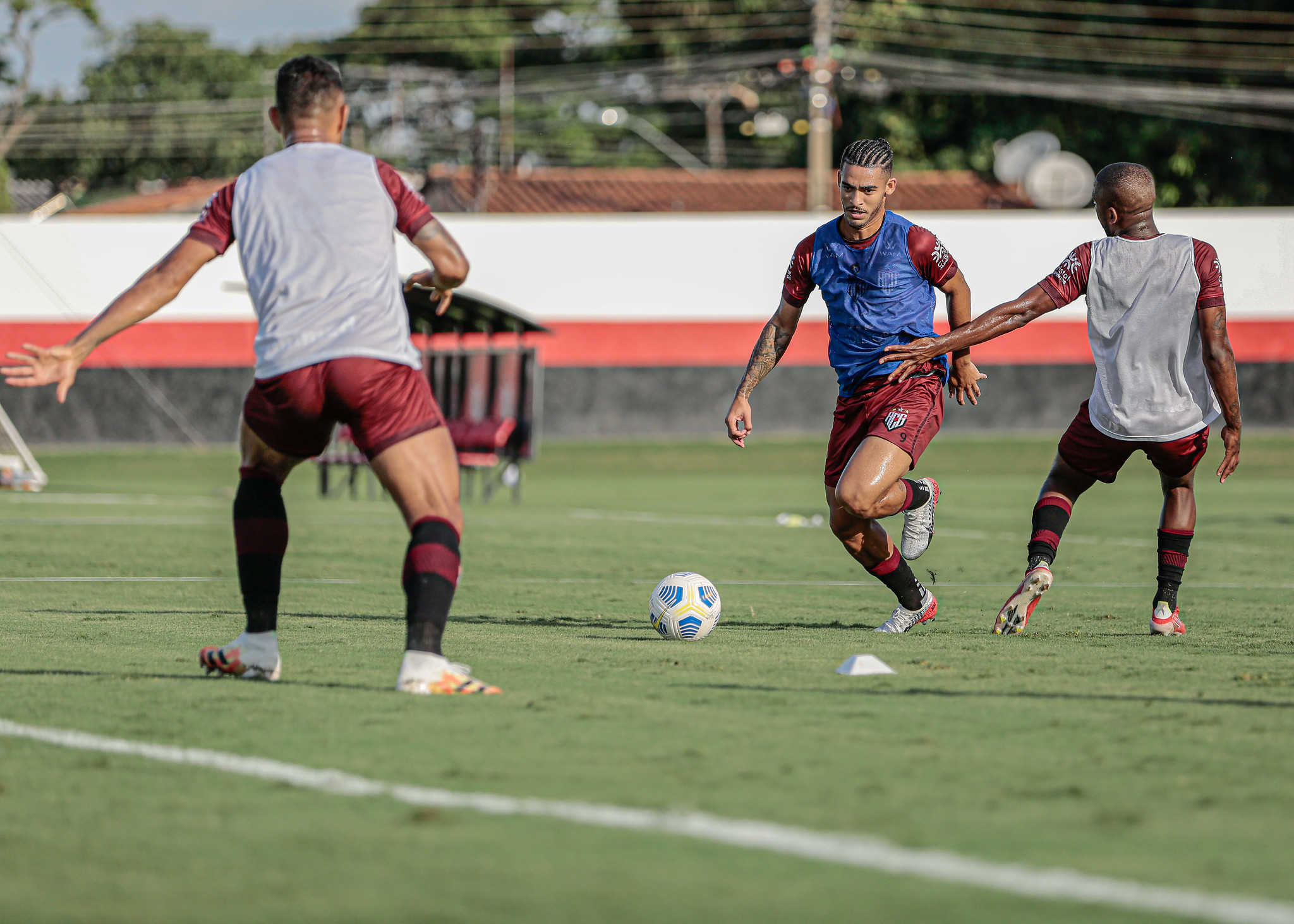 Após ter estreado no último final de semana, Jefferson elogiou o novo clube e também o presidente Adson Batista | Foto: Bruno Corsino/ACG