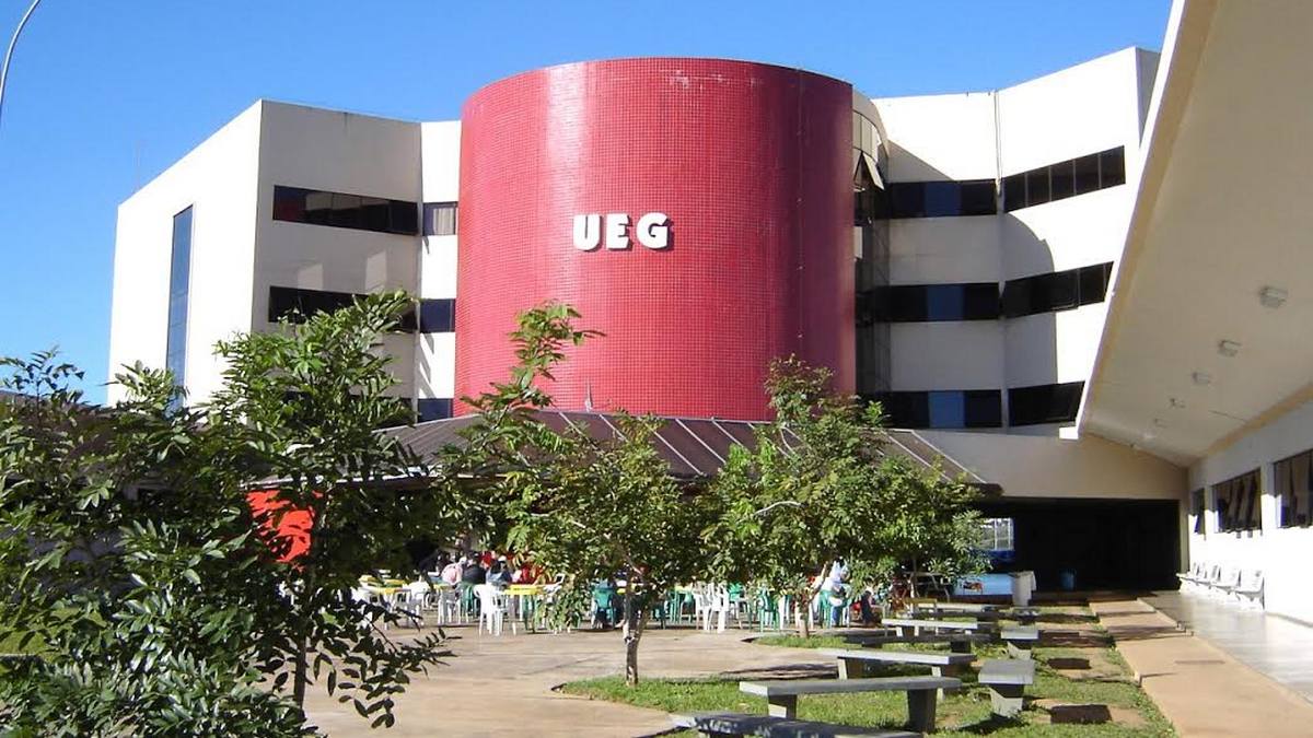 Para a estudante do 6º período de Nutrição da UFG, Cássia Ribeiro, a volta às aulas em sala de aula será um presente muito esperado | Foto: Reprodução