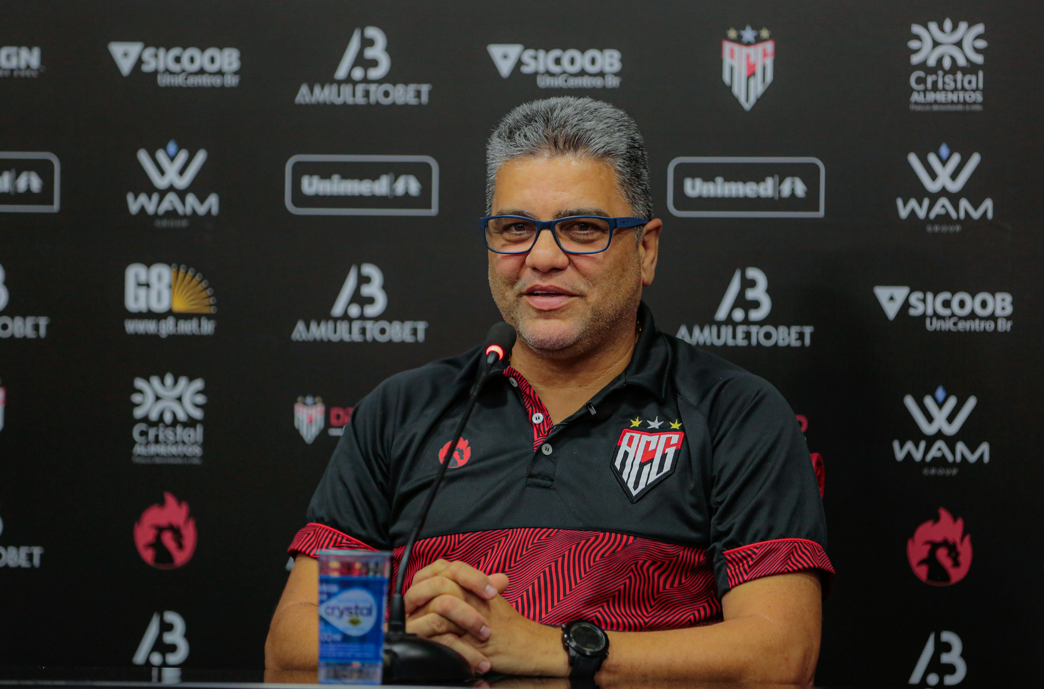 Treinador, que ainda não venceu desde que retornou ao clube, se mantém confiante na permanência na Série A | Foto: Bruno Corsino/ACG