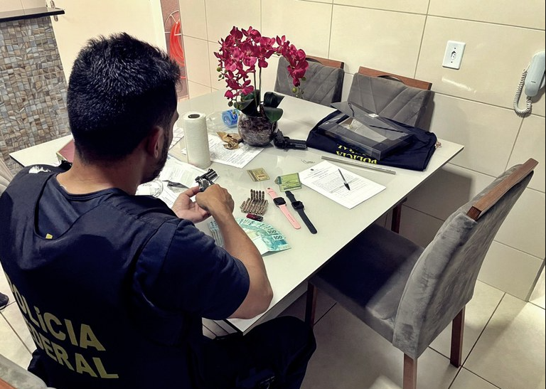 Estão sendo cumpridos 17 mandados de prisão e 54 de busca e apreensão, existem suspeitos de Anápolis (GO). | Foto: Reprodução