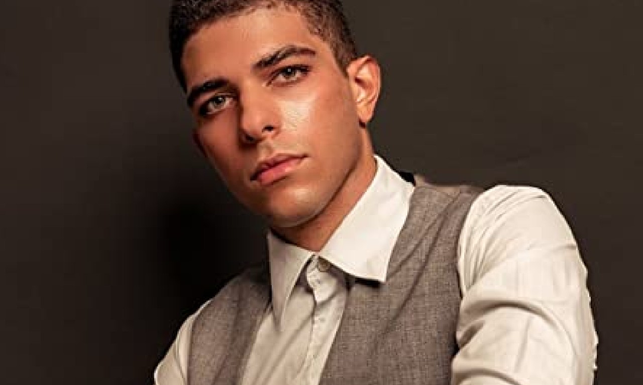 Santileone é ator premiado internacionalmente, escritor e um fotógrafo curioso | Foto: Reprodução