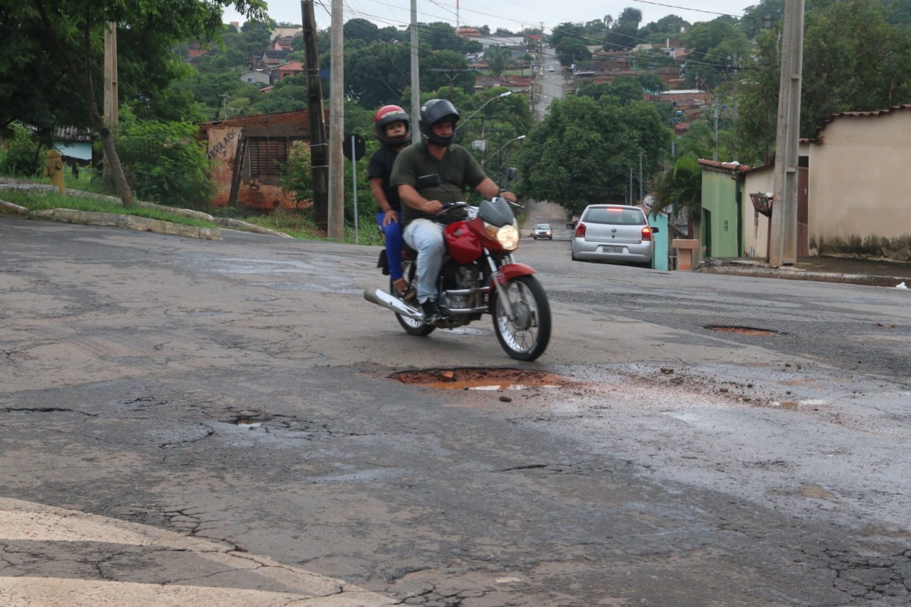 Antes da pavimentação é preciso realizar um levantamento técnico e aplicar sistemas de drenagem | Foto: Jota Eurípedes