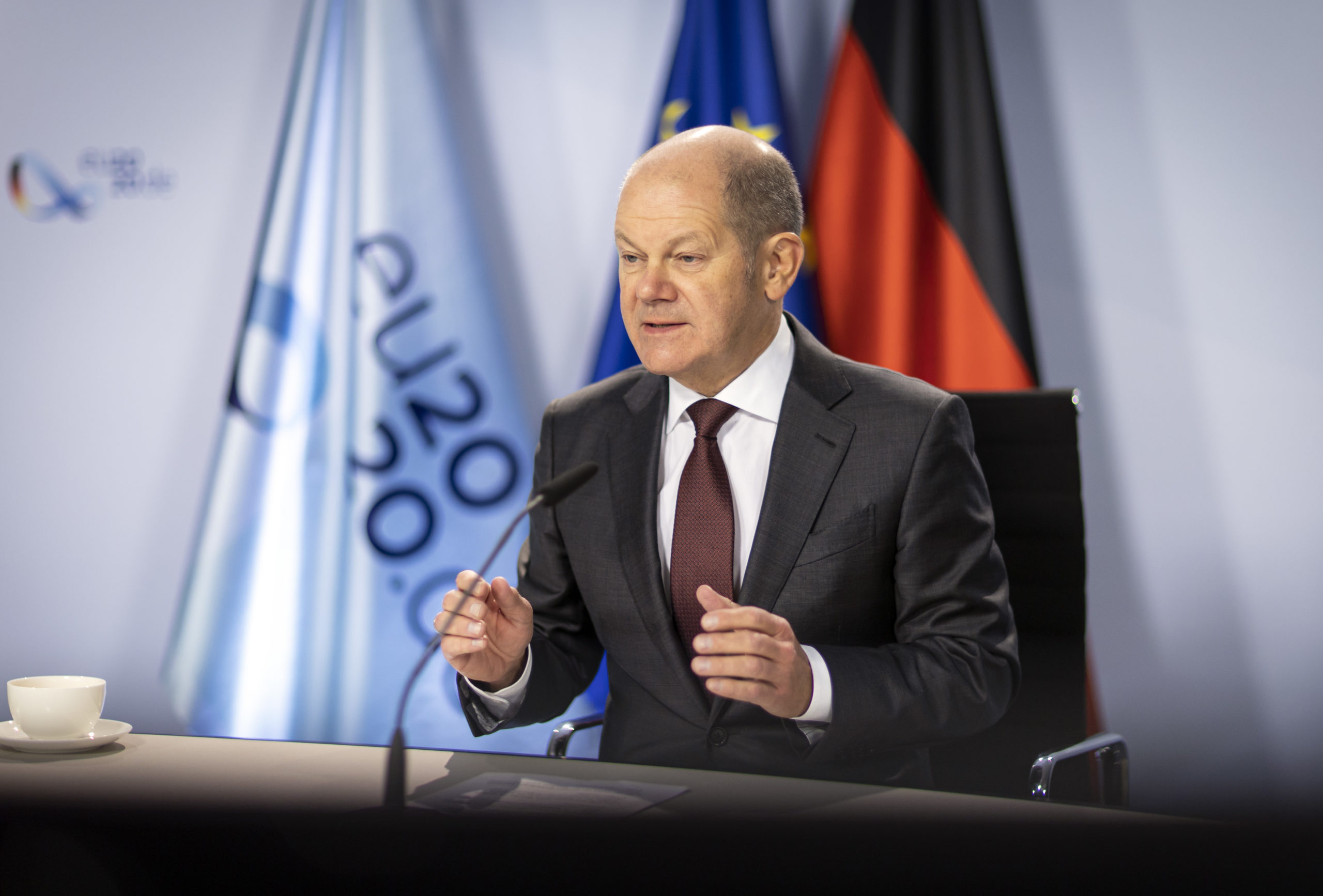 O social-democrata Olaf Scholz encerra a era de Angela Merkel com uma coalizão que reúne ambientalistas e liberais | Foto: Reprodução