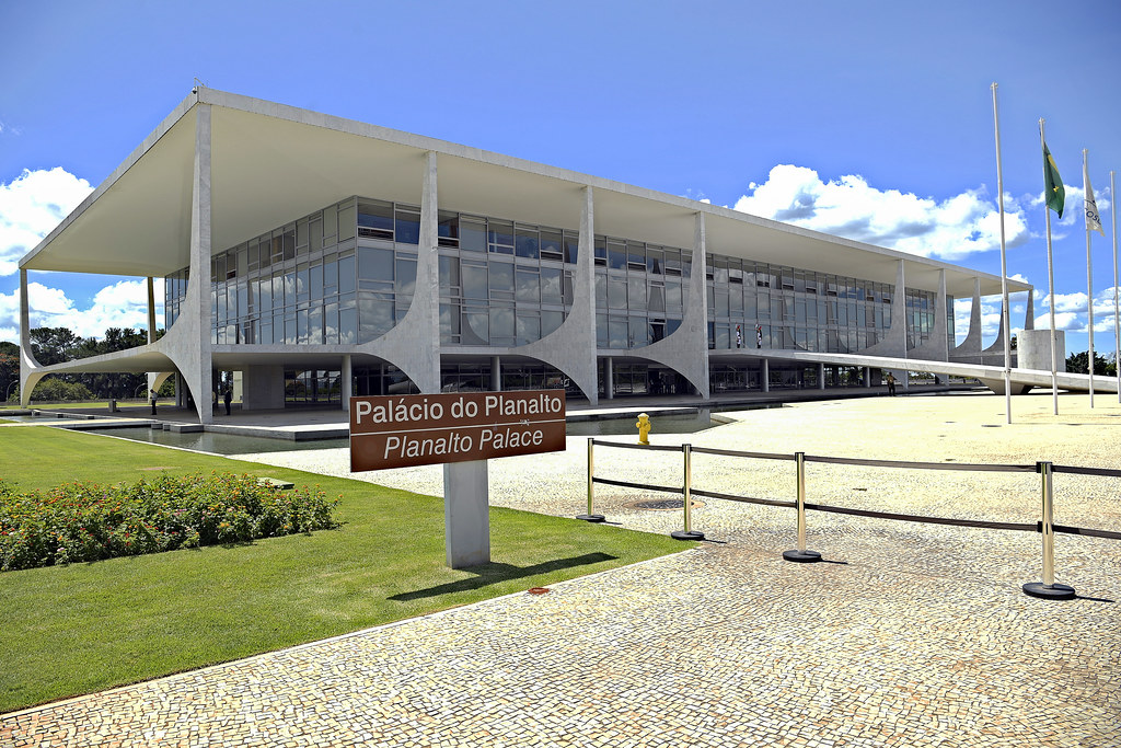 Há outros que desistiram, como o ex-ministro da Saúde Luiz Henrique Mandetta | Foto: Pedro França/Agência Senado