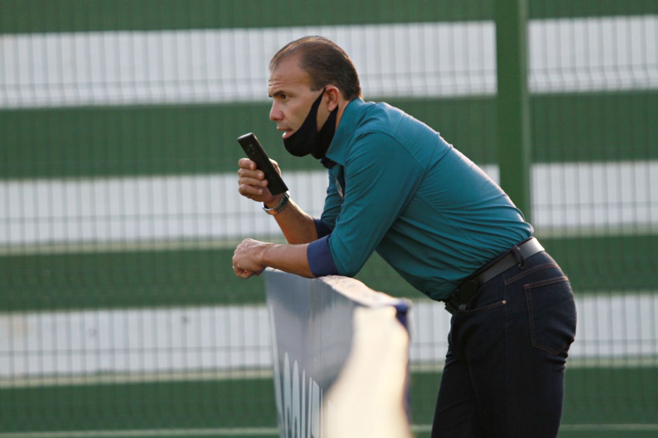 Harlei Menezes descartou a permanência de Reynaldo e Alef Manga no Goiás na próxima temporada | foto: Divulgação Goiás