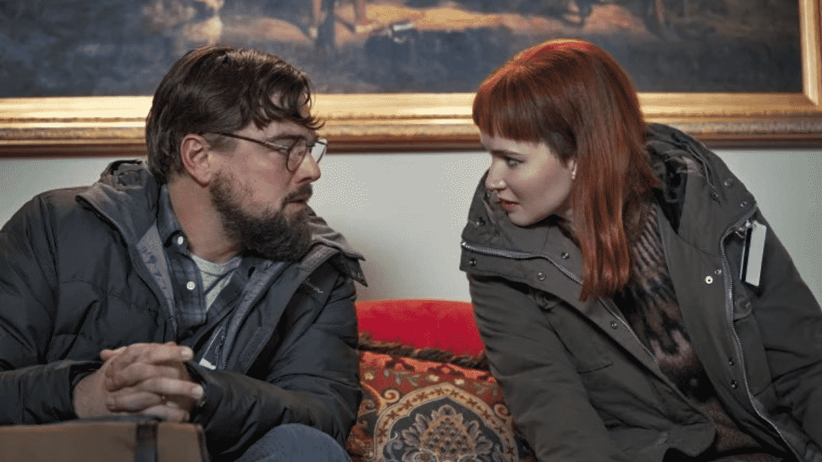 Um cometa se aproxima da terra e destruíra tudo e todos em poucos meses. Apesar disso, poucos parecem dar a verdadeira importância para o fato; leia a crítica | Foto: reprodução