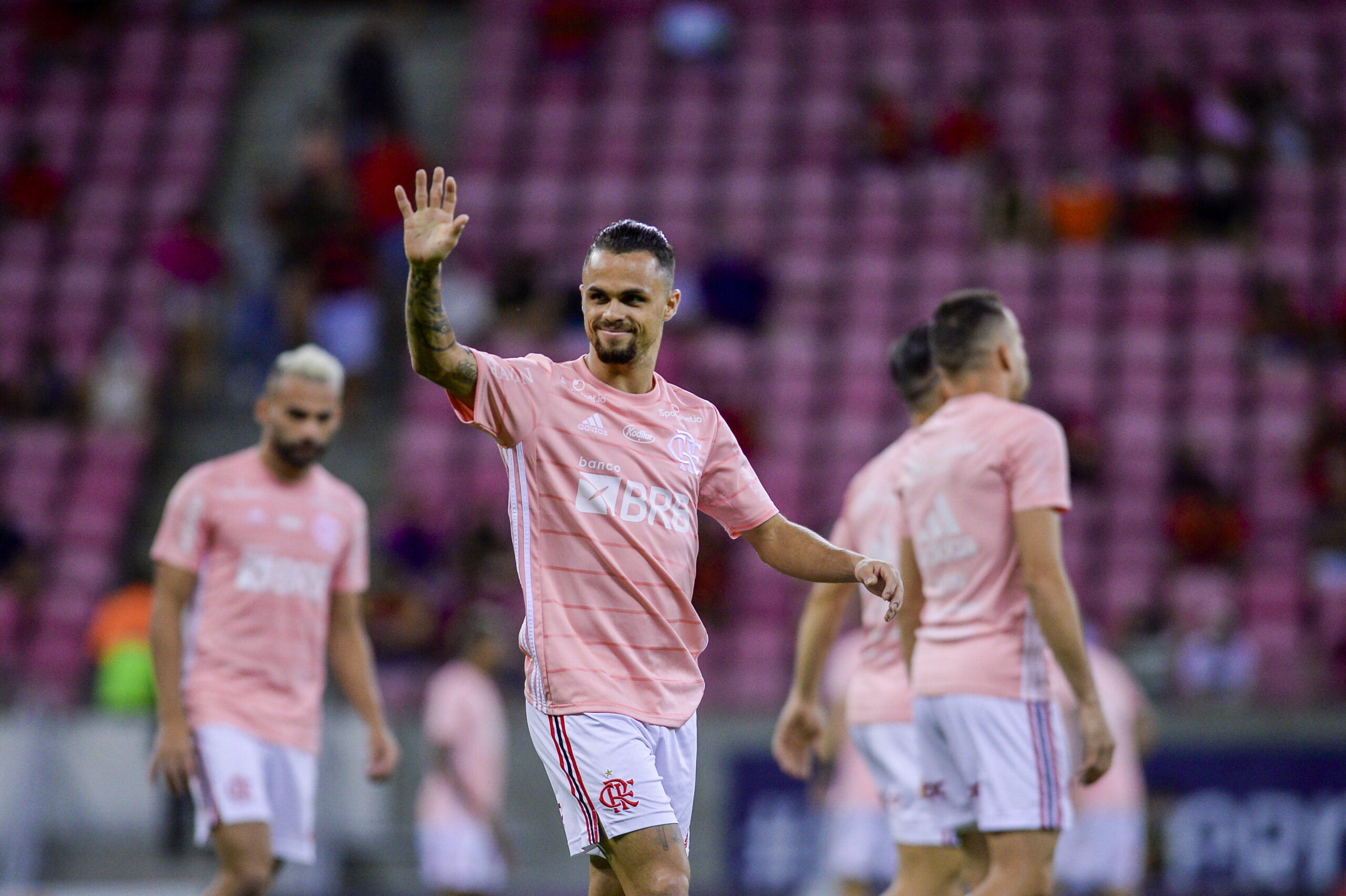 Entre os dias 11 e 28, o atacante Michael disputará cinco jogos beneficentes no Estado de Goiás | Foto: Marcelo Cortes/CR Flamengo