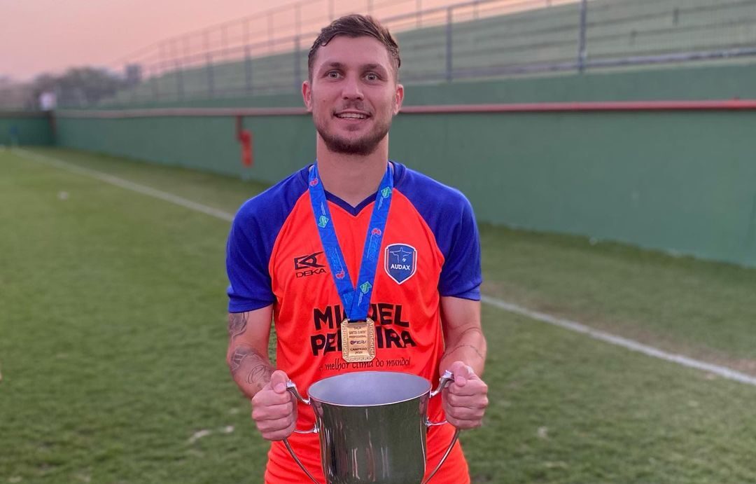 O jogador estava recentemente no Audax Rio, onde foi campeão da 2ª Divisão do Carioca | foto: Arquivo pessoal