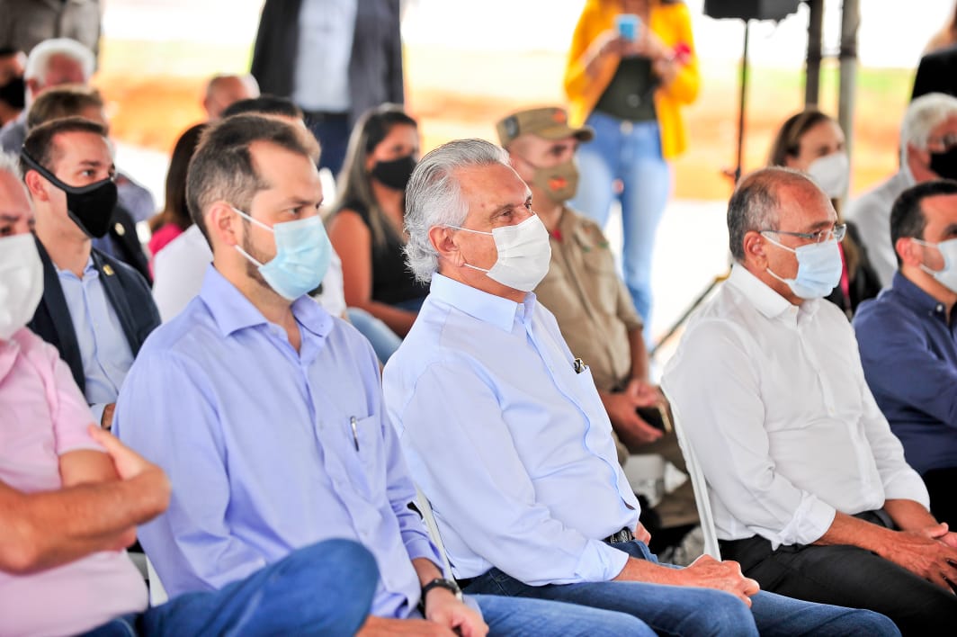 Empreendimento busca garantir suprimento de energia elétrica em Goiás, demanda defendida pelo governador Ronaldo Caiado, que estava presente no evento de inauguração | Foto: Lucas Diener