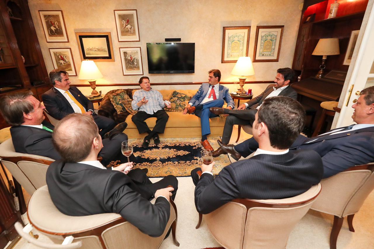 Encontro não estava previsto na agenda presidencial e contou com esquema forte de segurança da GSI com apoio da PM | Foto: reprodução/redes sociais