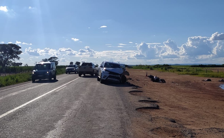 O condutor da caminhonete foi submetido ao teste do bafômetro, que não acusou ingestão de bebida alcoólica | Foto: Divulgação/ PCGO