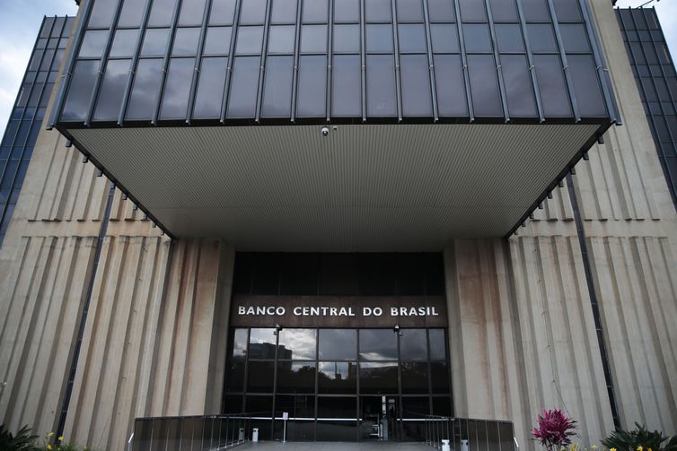 Edifício-sede do Banco Central no Setor Bancário Norte, em lote doado pela Prefeitura de Brasília, em outubro de 1967