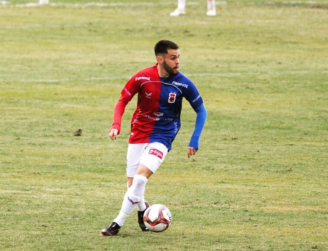 Lucas Sene chega à raposa para ajudar o meio-campo dos atuais campeões goianos |      foto: Arquivo Pessoal