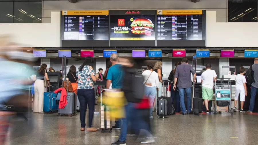 O comprovante de vacinação também deverá ser apresentado nas fronteiras terrestres. | Foto: Reprodução/Internet
