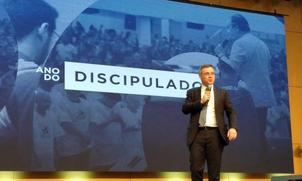 “Eu vim na igreja certa: Assembleia de Deus Vitória em Cristo”, discursou em agradecimento pela vitória | Foto: reprodução