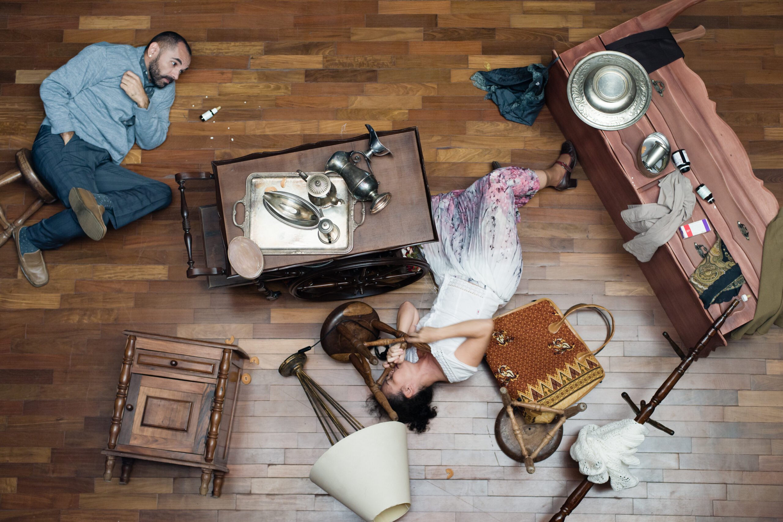 Diretores e intérpretes do espetáculo, Giselle Rodrigues e Édi Oliveira, vão ministrar a 'Oficina de Improvisação' | Foto: Reprodução