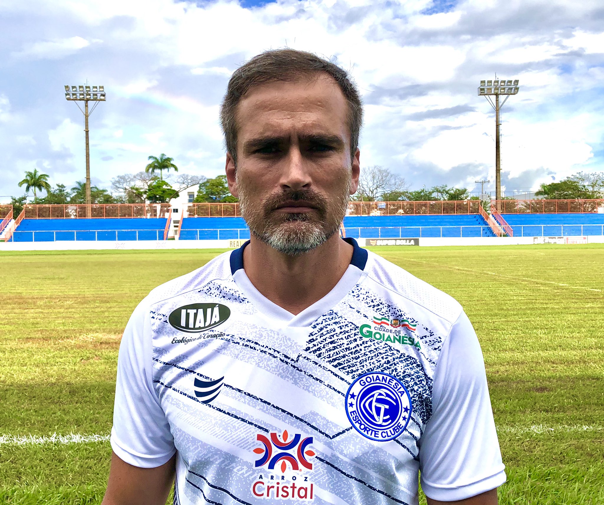 Edson Júnior retorna ao comando técnico do Azulão do Vale depois de três anos | Foto: Breno Modesto