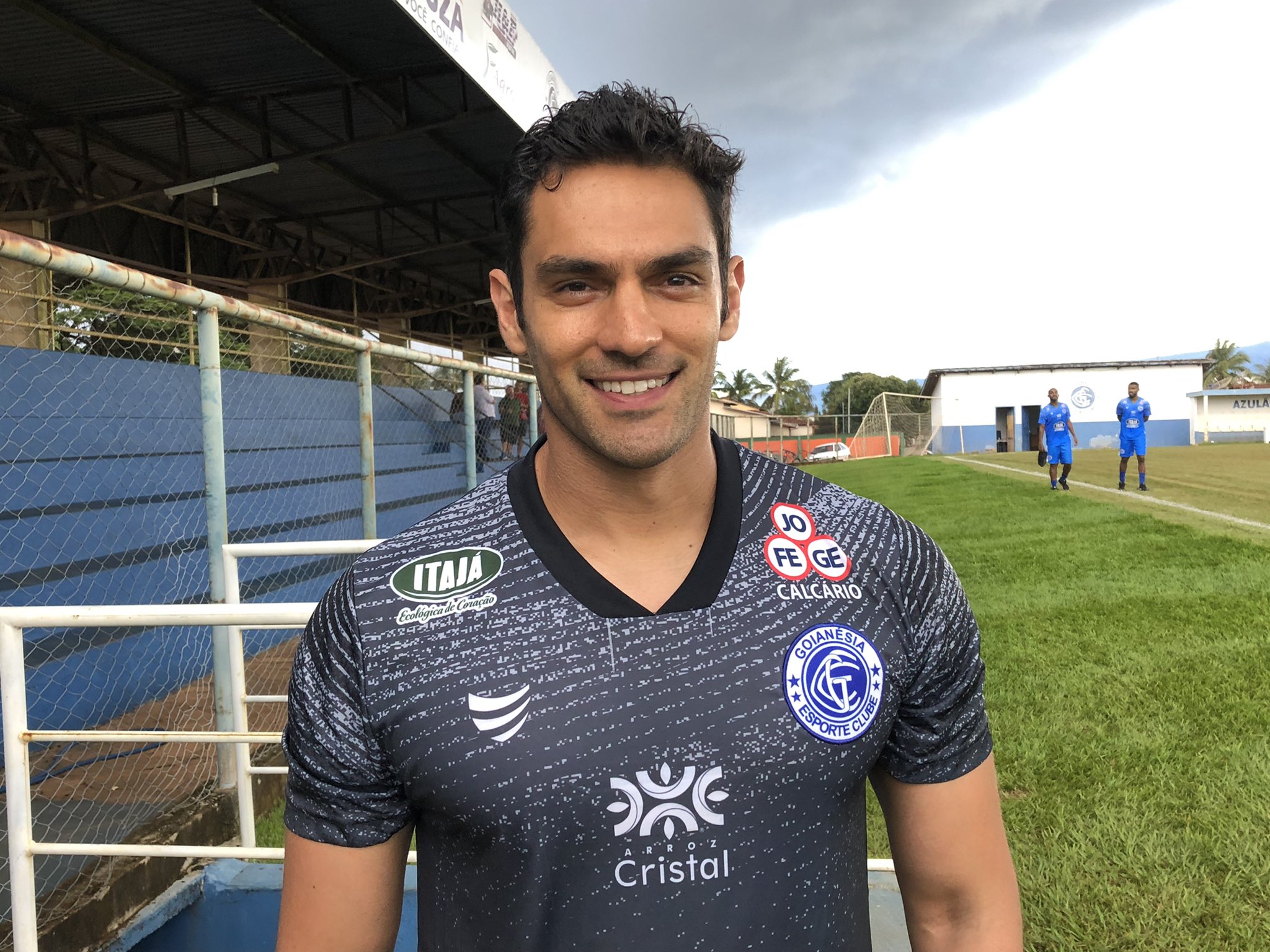 O goleiro Vilar, de 36 anos, deve ser o titular do Goianésia no Campeonato Goiano | Foto: Breno Modesto