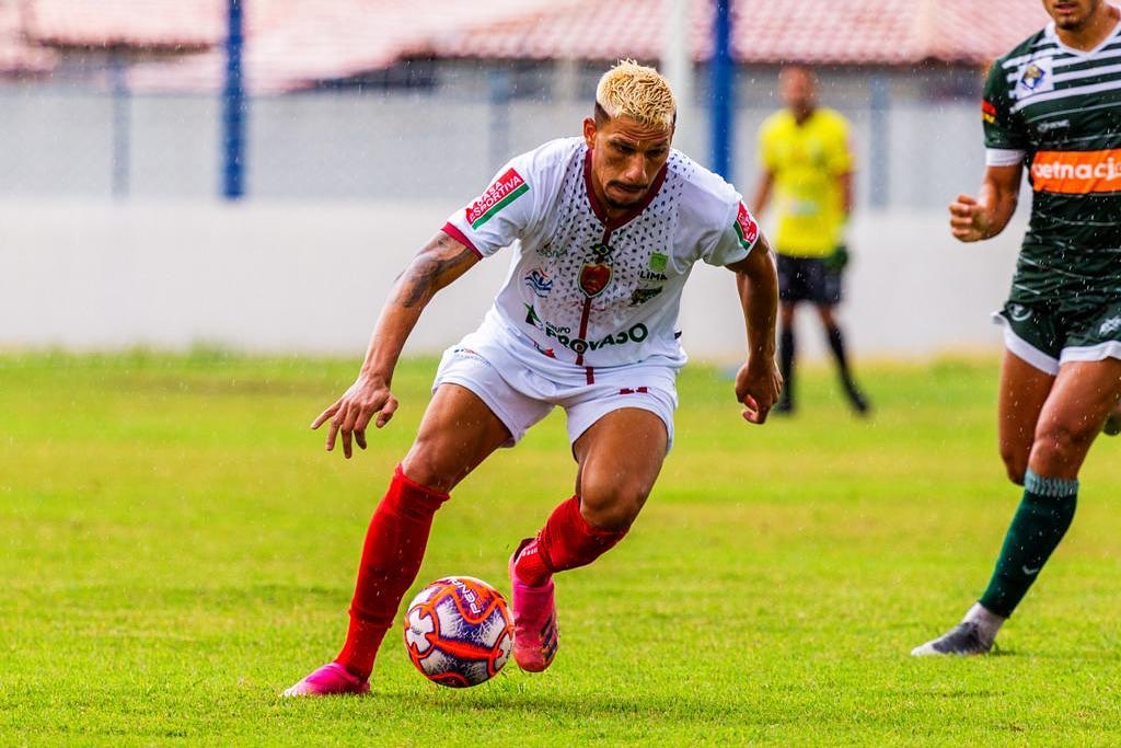 Atacante Erick Bahia recentemente estava no Petrolina, onde marcou três gols em oito jogos | foto: Arquivo pessoal