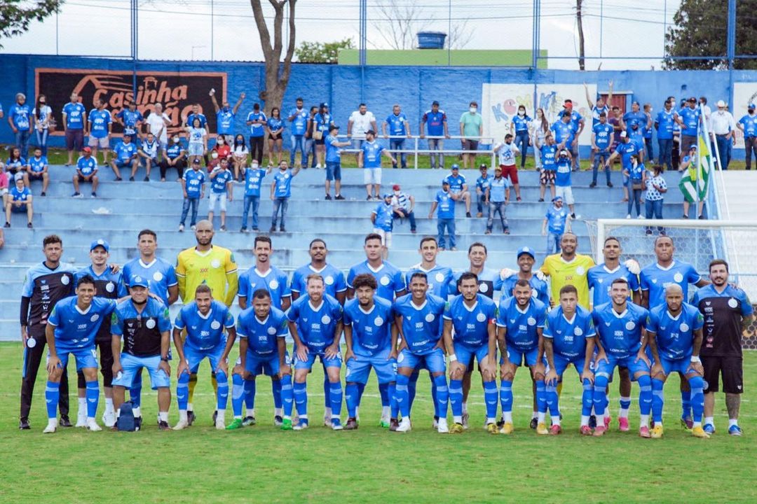 Dos dezoito atletas, nove permanecem no clube para a disputa do Goianão na próxima temporada | foto: Comunicação Goiatuba EC