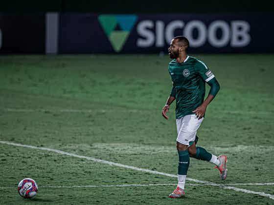 Defensor deixou equipe esmeraldina sem custos e pode seguir o mesmo caminho de Breno e Vinicius Lopes | foto: Heber Gomes