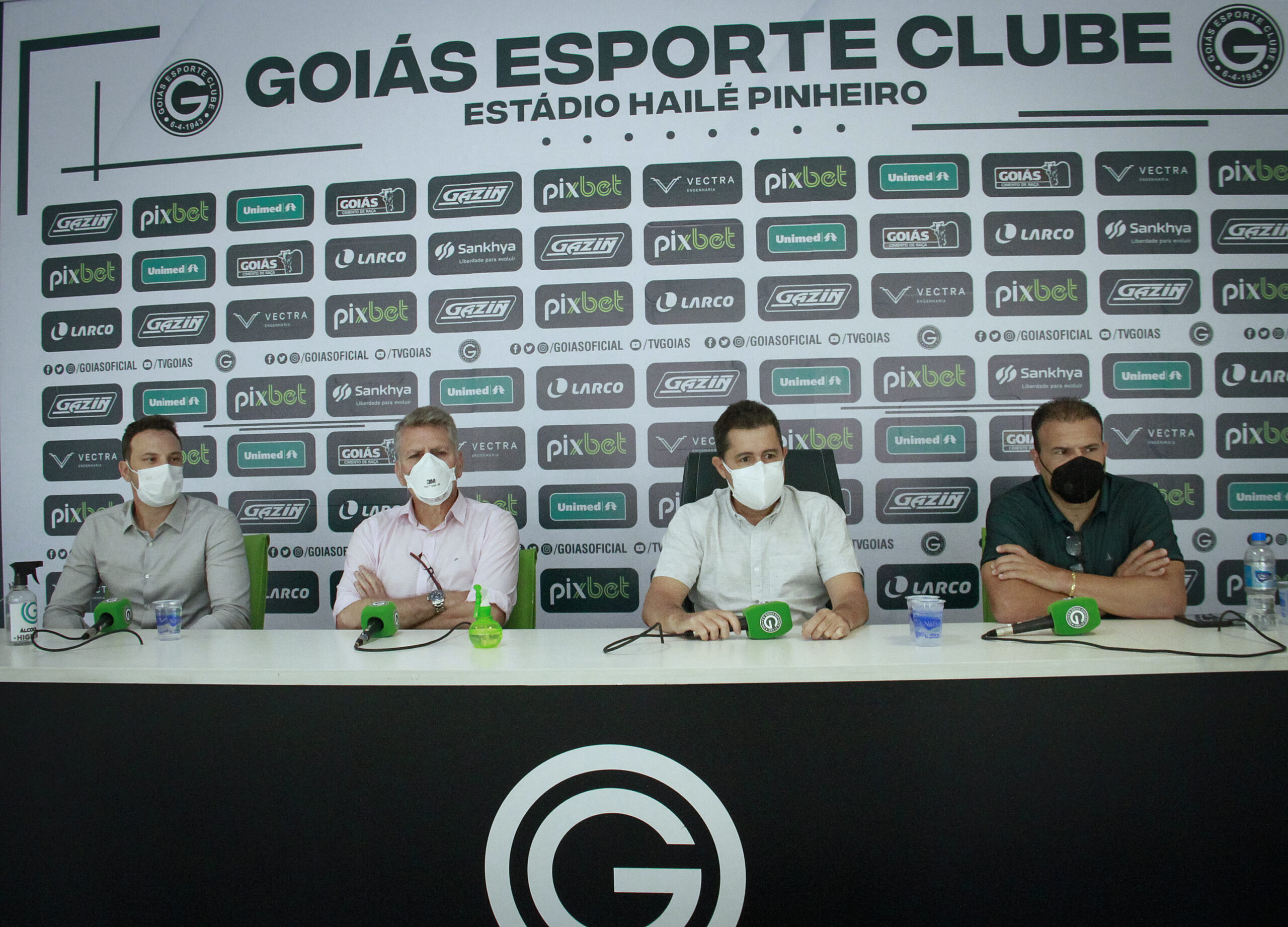 Treinador já assume equipe esmeraldina na próxima terça-feira, na disputa da primeira fase da Copa do Brasil | foto: Rosiron Rodrigues / Goiás EC