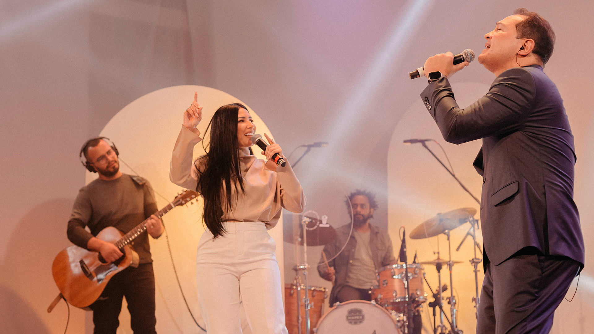 Nome do projeto surgiu do fato de ele, a esposa, Verônica Sacer, Simone e Simaria serem amigos de verdade | Foto: Reprodução