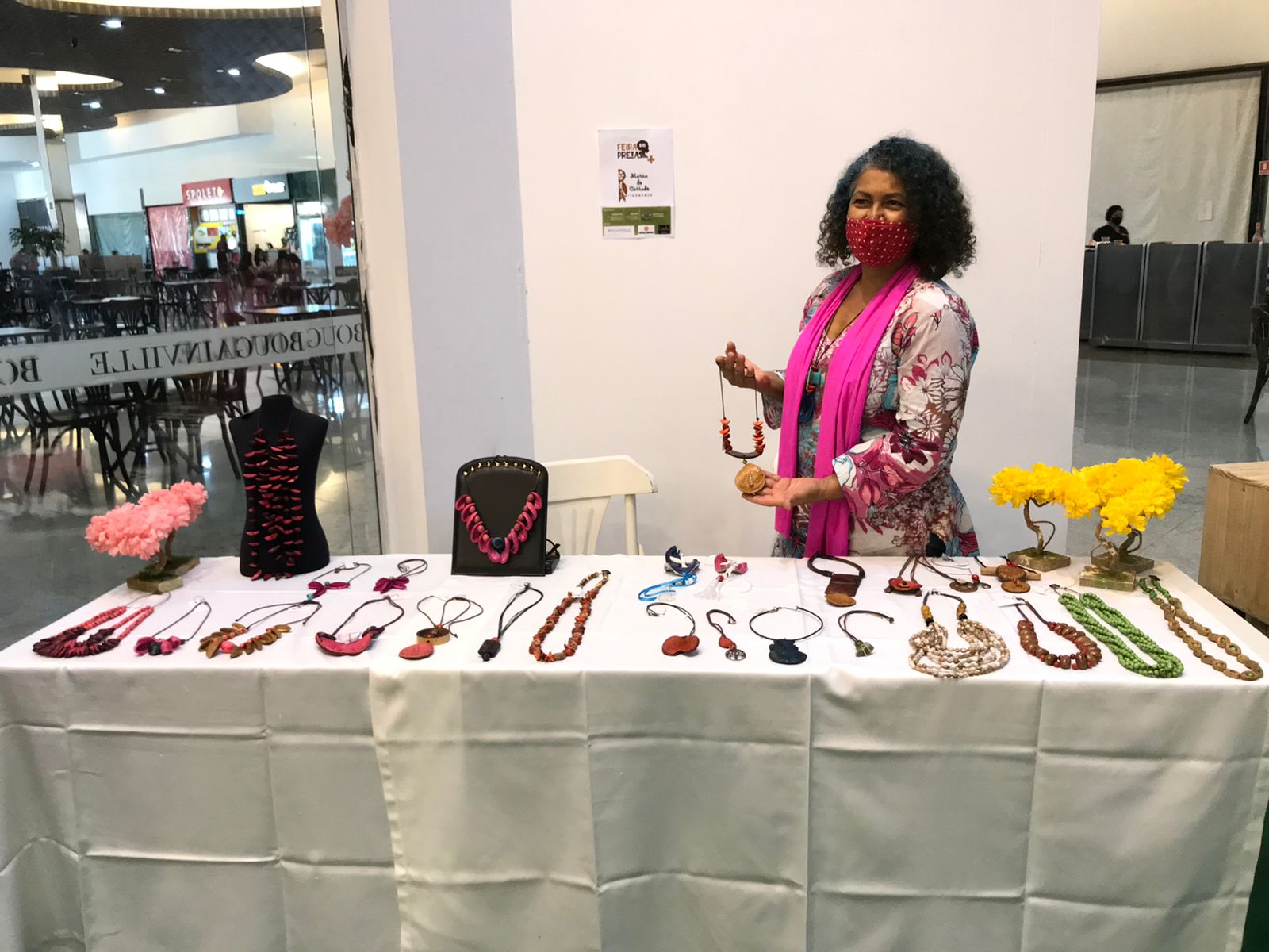 O objetivo principal da Feira das Pretas é o de criar espaço para o afroempreendedorismo | Foto: Reprodução