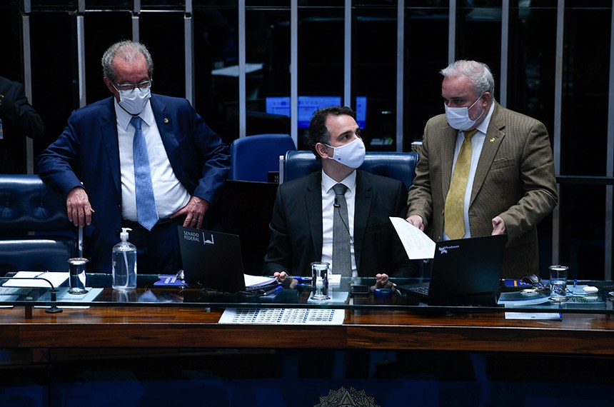 A ideia é aprovar um pacote de medidas e garantir redução de ao menos R$ 0,50 no custo do diesel e da gasolina | Foto: Reprodução