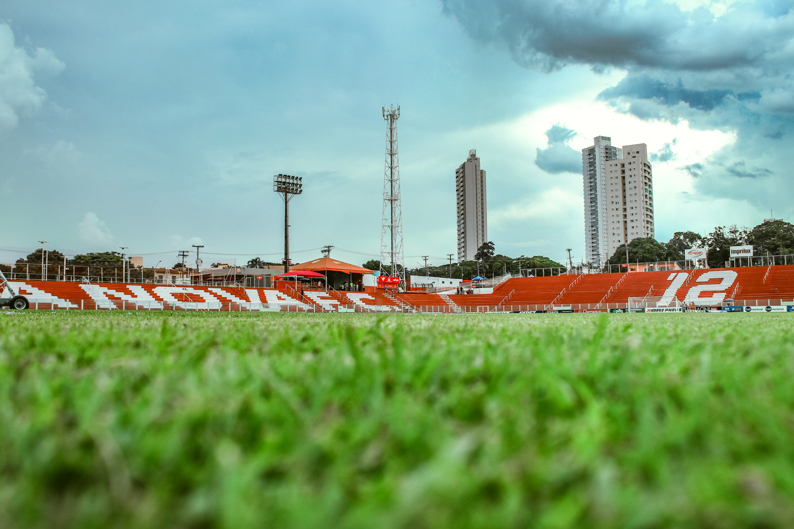 No OBA, Vila Nova medirá forças contra o Iporá pela primeira vez | Foto: Roberto Corrêa/Vila Nova