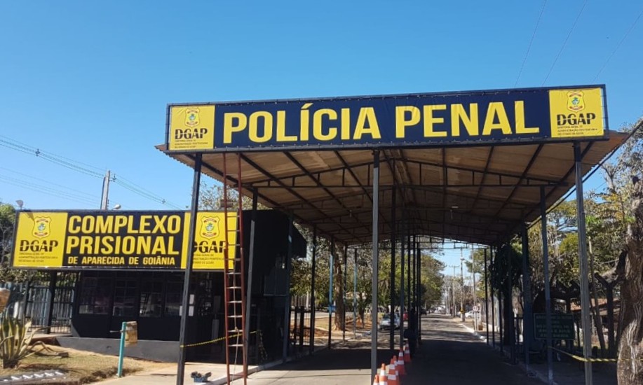 Número de fugas também caiu 70% no mesmo período. “Isso mostra a capacidade que a Diretoria-Geral de Administração Penitenciária (DGAP) tem de fazer o combate e fiscalização correta dentro do sistema prisional goiano”, afirma governador Ronaldo Caiado | Foto: Divulgação