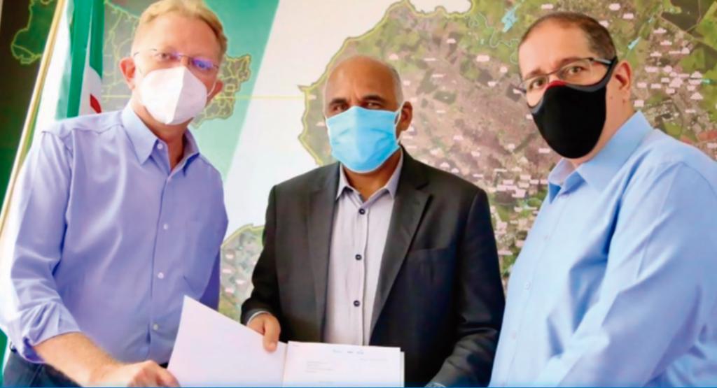 Reunião com presidente nacional do partido foi organizada pelos deputados João Campos e Jeferson Rodrigues