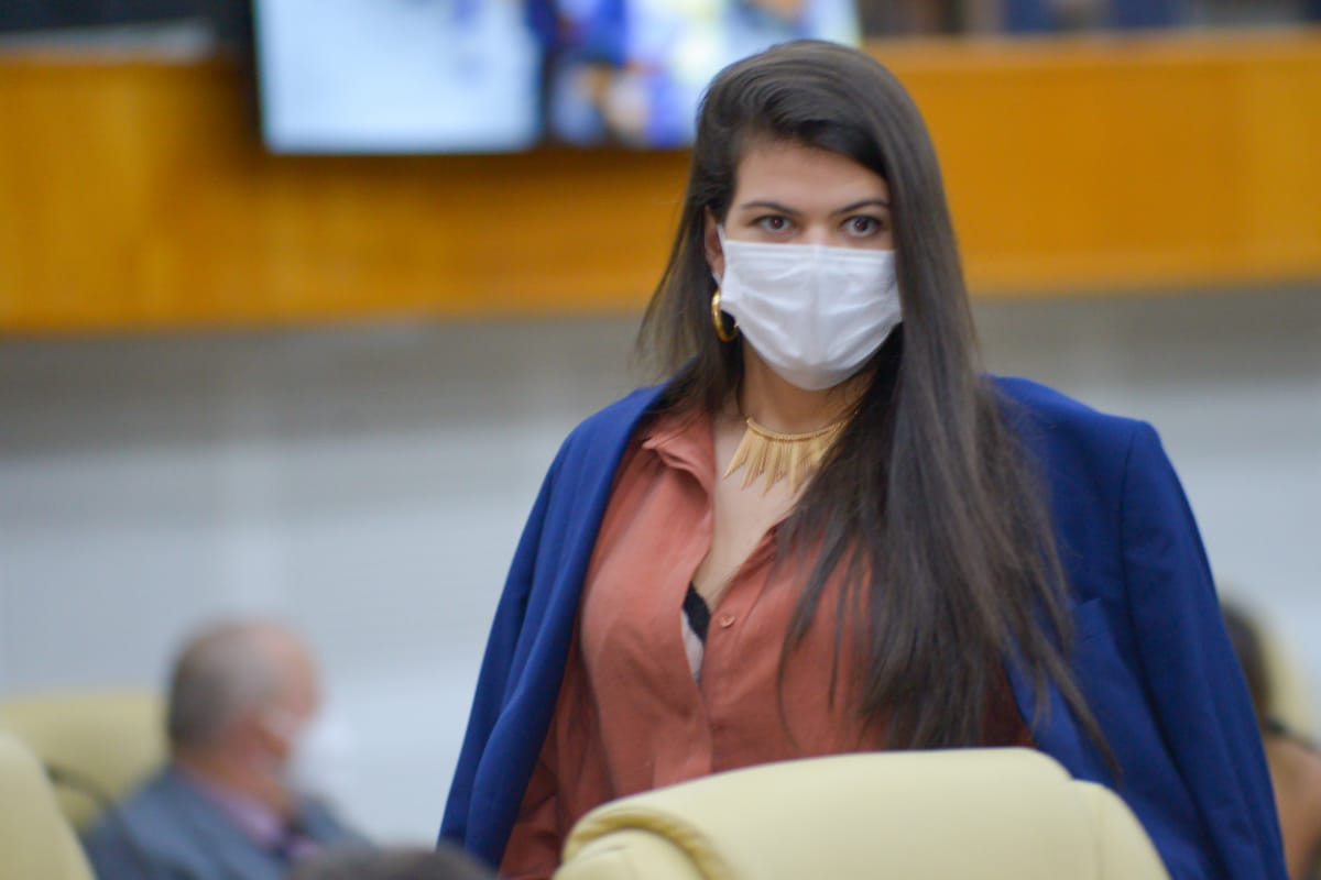 "Sem Marconi, minha candidatura também é competitiva", diz Aava