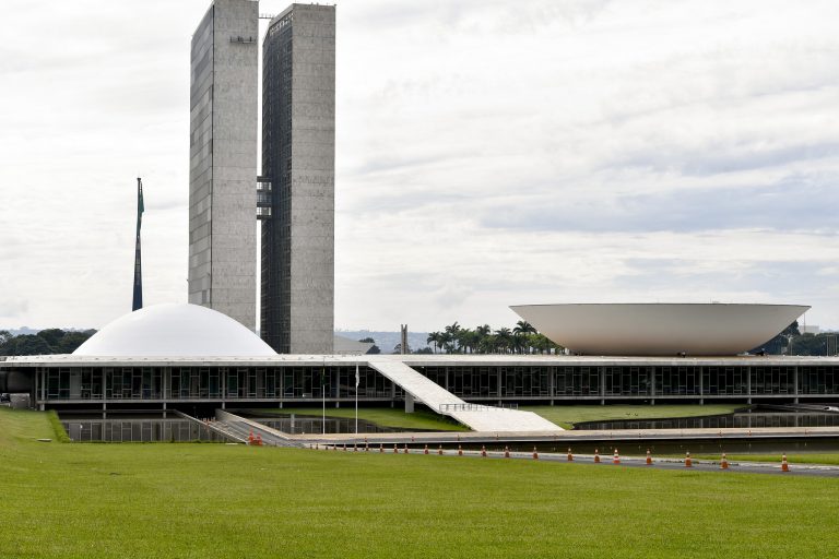 Lei foi sancionada durante a presidência de Dilma Rousseff e proposta foi aprovada por unanimidade, à época | Foto: reprodução