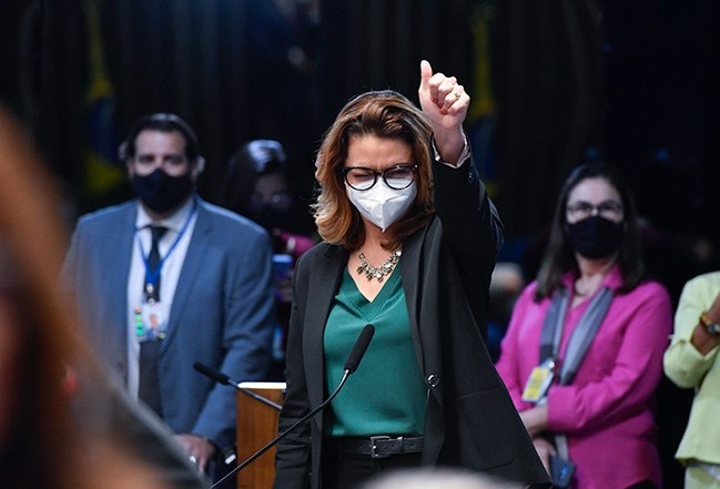 A próxima quinta (24) marca o dia da assinatura de Getúlio Vargas no Código Eleitoral, que dava às mulheres o direito ao voto há 90 anos | Foto: Reprodução/Agência Senado