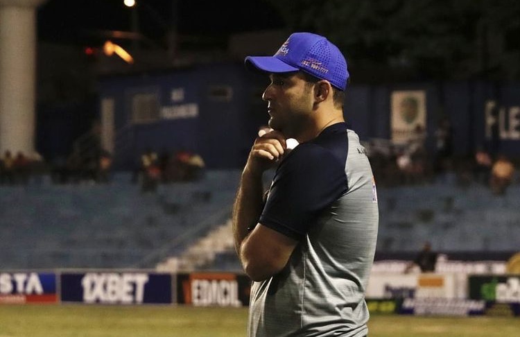 Treinador analisou situação de Alan Mineiro, que ficou fora dos dois últimos confrontos, diante do Atlético | foto: Nicolle Mendes / Aparecidense