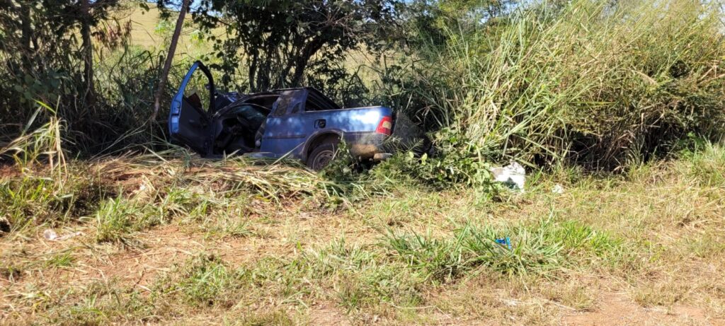 Idosa morre e duas pessoas ficam feridas em acidente na BR-414, em Anápolis