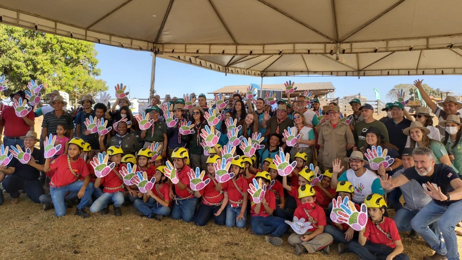 MEIA PONTE. Equipes que trabalharam na acao ambiental edited