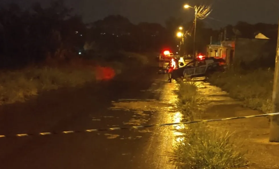 O dono do imóvel e o policial golpeados já foram liberados do hospital | Foto: Reprodução/TV Anhanguera