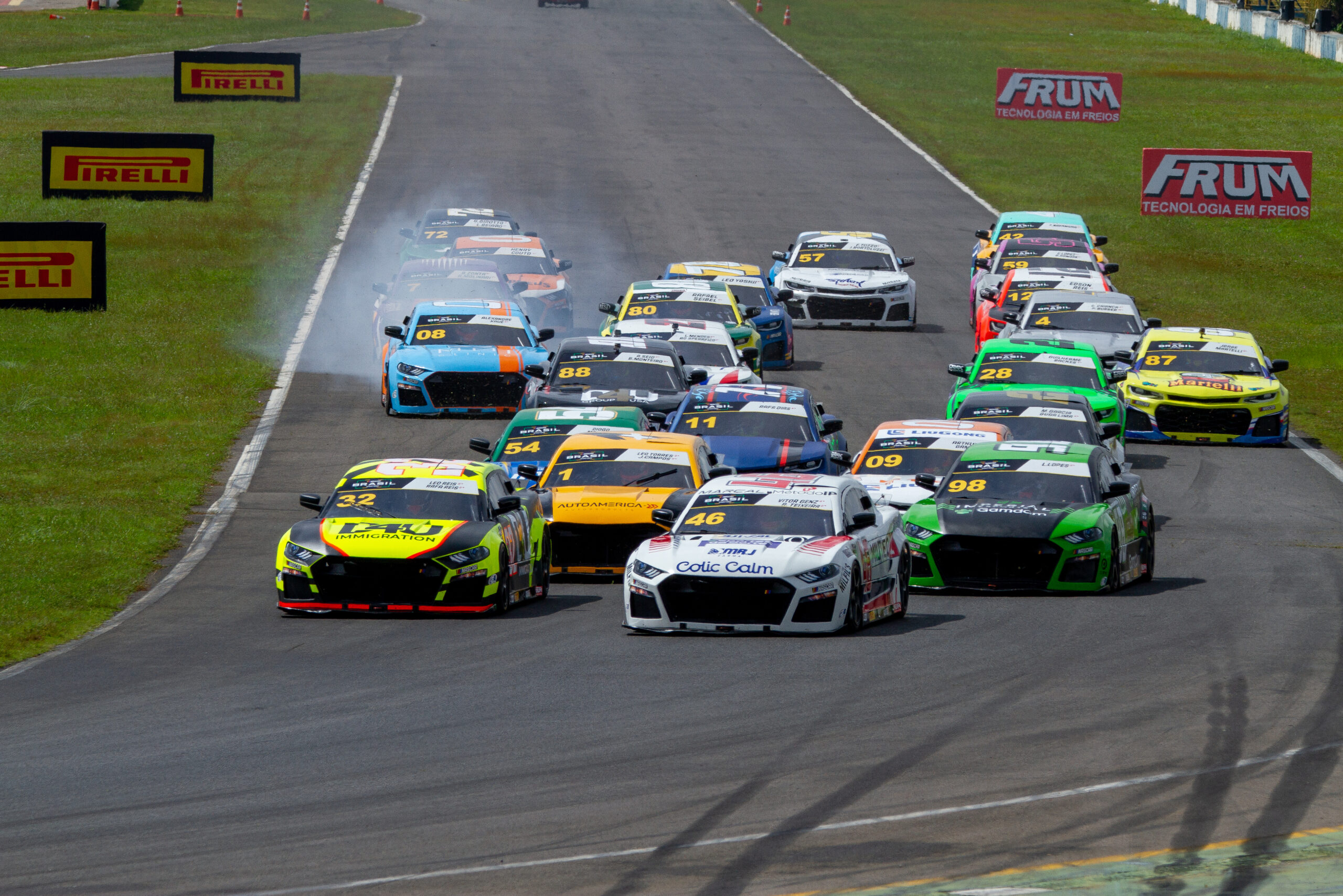 Em corrida de tirar o fôlego, Arthur Gama (PRO) vence a Corrida 1 da NASCAR Brasil em Goiânia | Foto: Luciano Santos / SiGCom