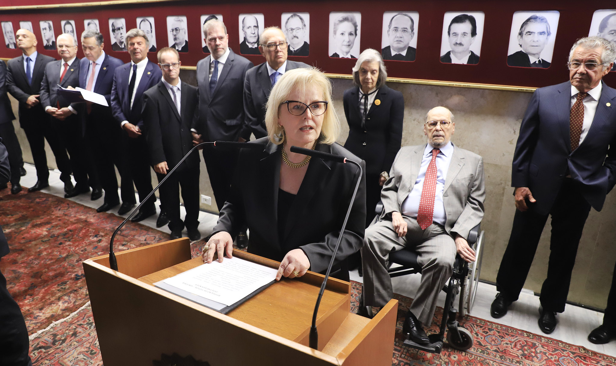 STF reinaugura galeria destruída nos atos de 8 de janeiro; Ibaneis esteve presente