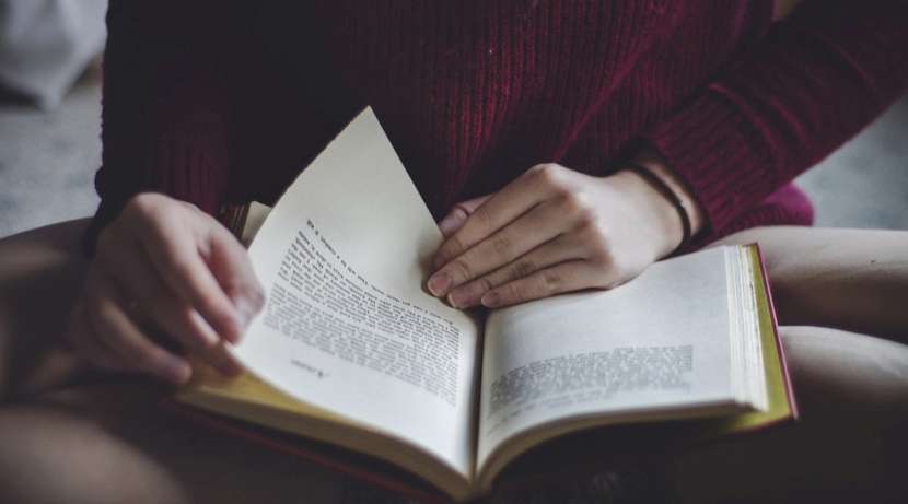 O contista é como um fotógrafo: ambos possuem o dever de escolher um momento significativo e atuante que perdure - Cortázar | Foto: Reprodução